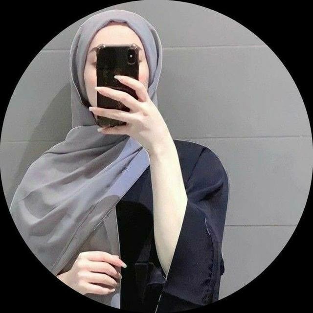 stylish instagram hijab dp with emoji