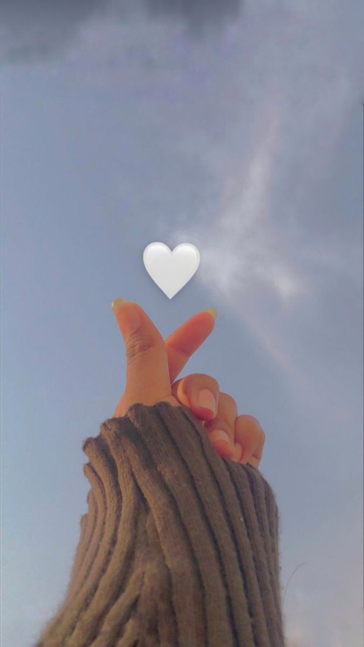 aesthetic dp for instagram for girl simple