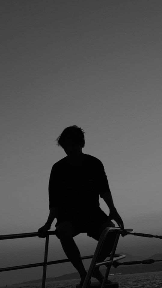 sad boy images alone