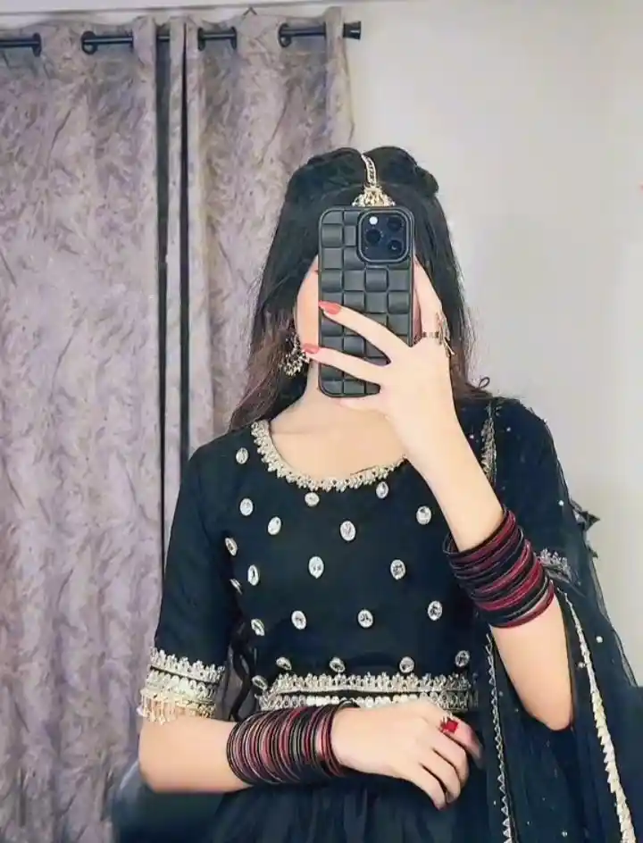 Beautiful Cute Girl Pic