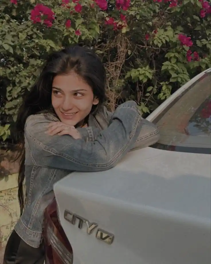 Beautiful Cute Girl Pic