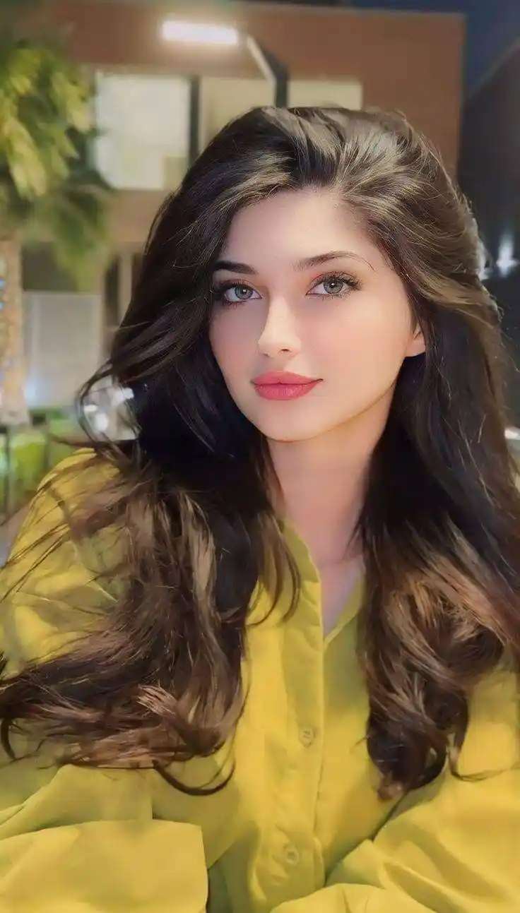Beautiful Cute Girl Pic