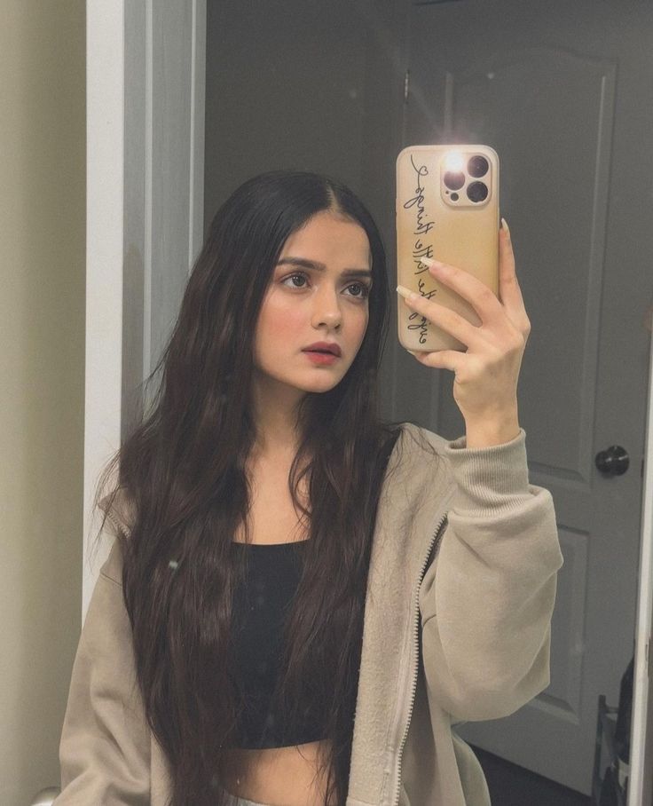 Beautiful Cute Girl Pic