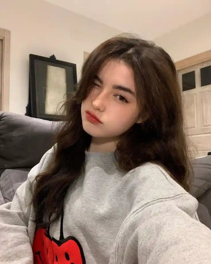 Beautiful Girl Photo Dp