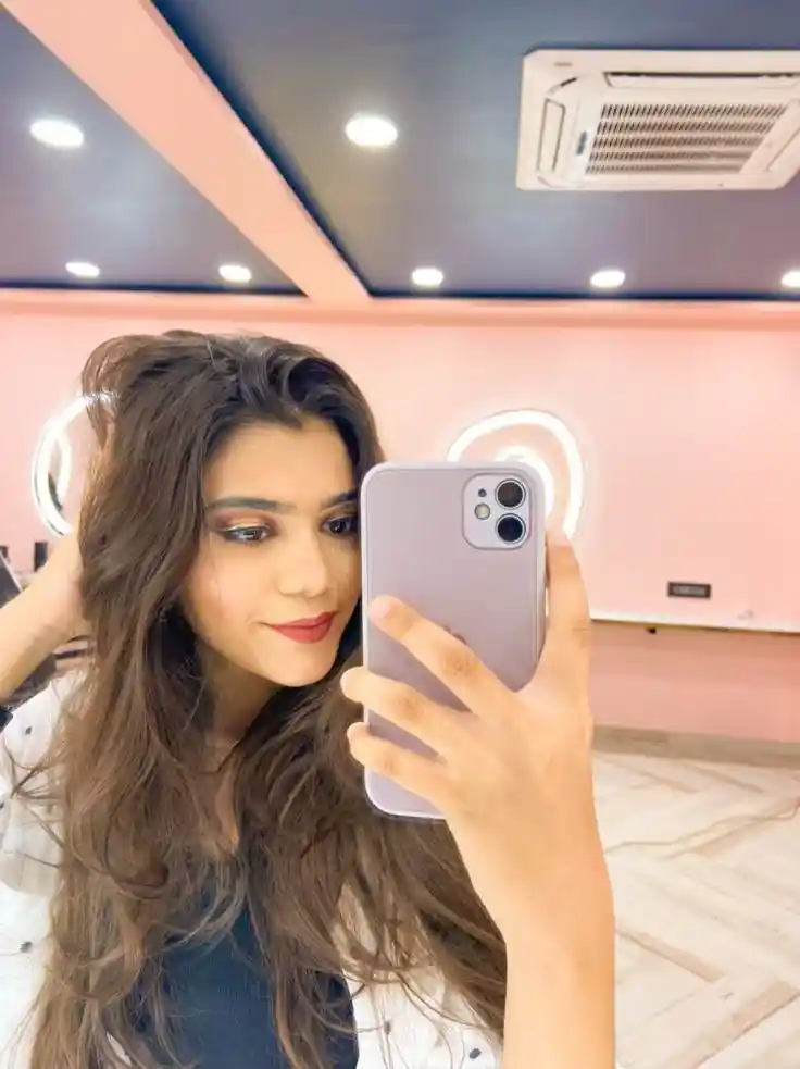 Beautiful Girl Photo Dp