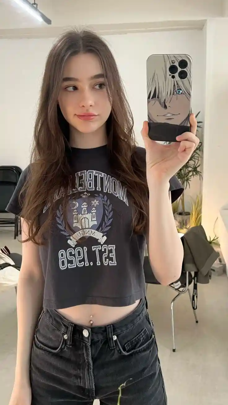 Beautiful Girl Photo Dp