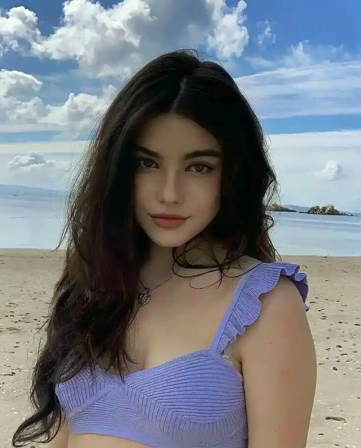 Beautiful Girl Photo Dp