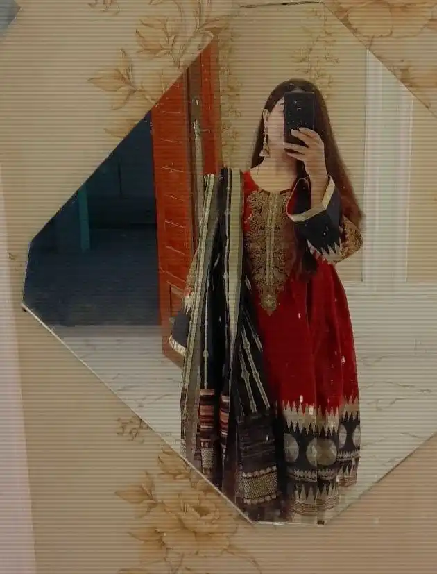 Cute Girl Hide Face Profile Pictures