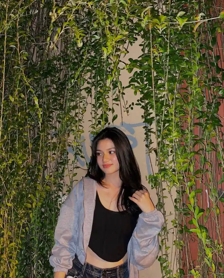 Cute Girl Pic for Dp