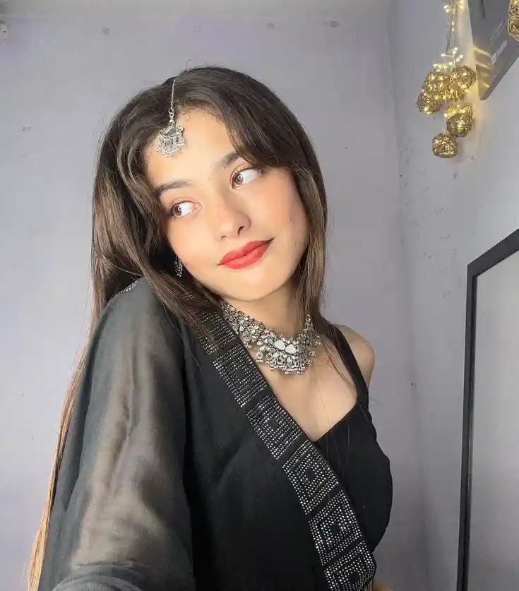 Cute Girl Pic for Dp