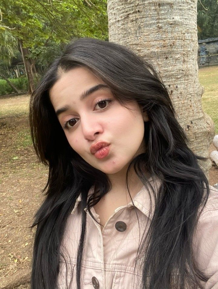 Cute Girl Pic for Dp