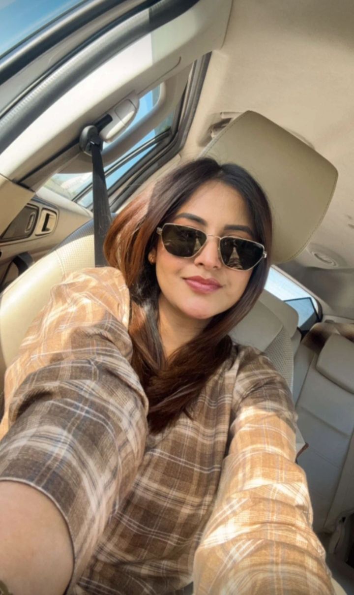 Cute Girl Profile Pictures