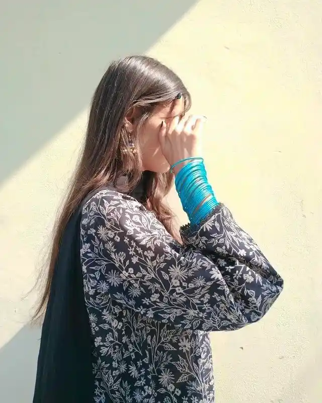 Cute Girl Profile Pictures