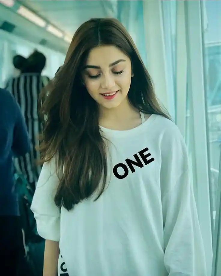 Cute Girl Profile Pictures