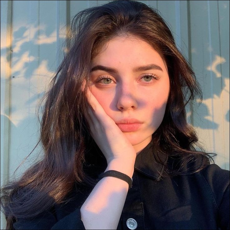 Cute Girl Profile Pictures