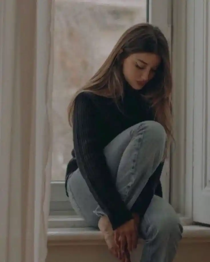 Cute Girls Dp for WhatsApp