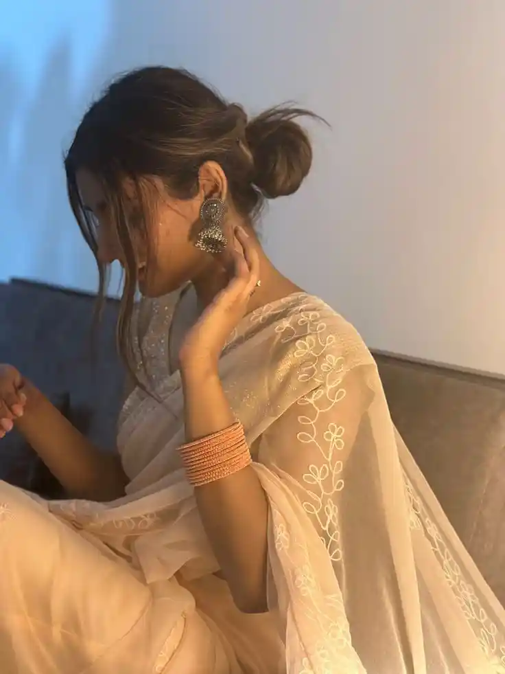 Girl Photo Dp for Instagram