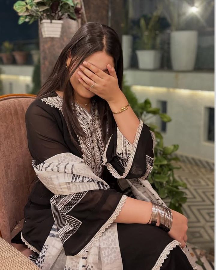 Muslim Hide Face Girls Dp