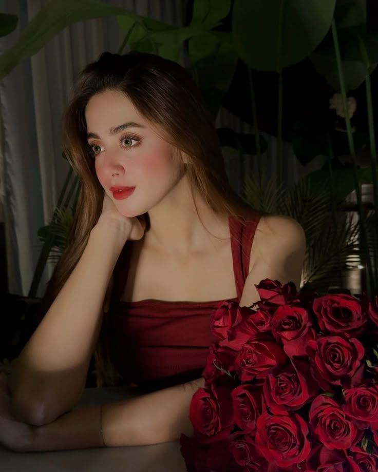 Real Girl Pic Hide Face