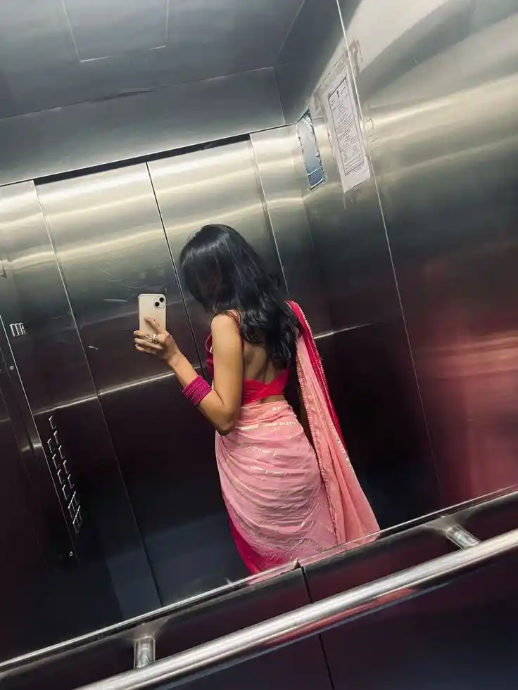 Real Hide Face Girl Pic