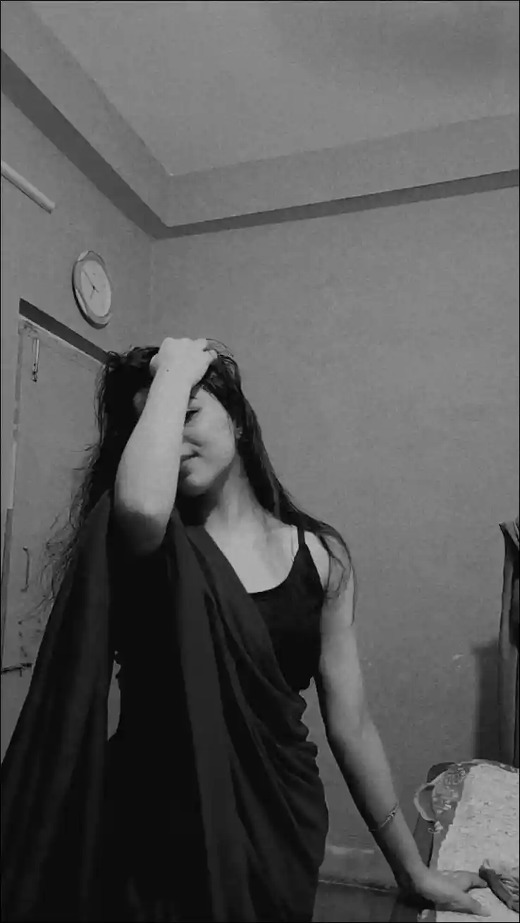 Stylish Real Girl Pic