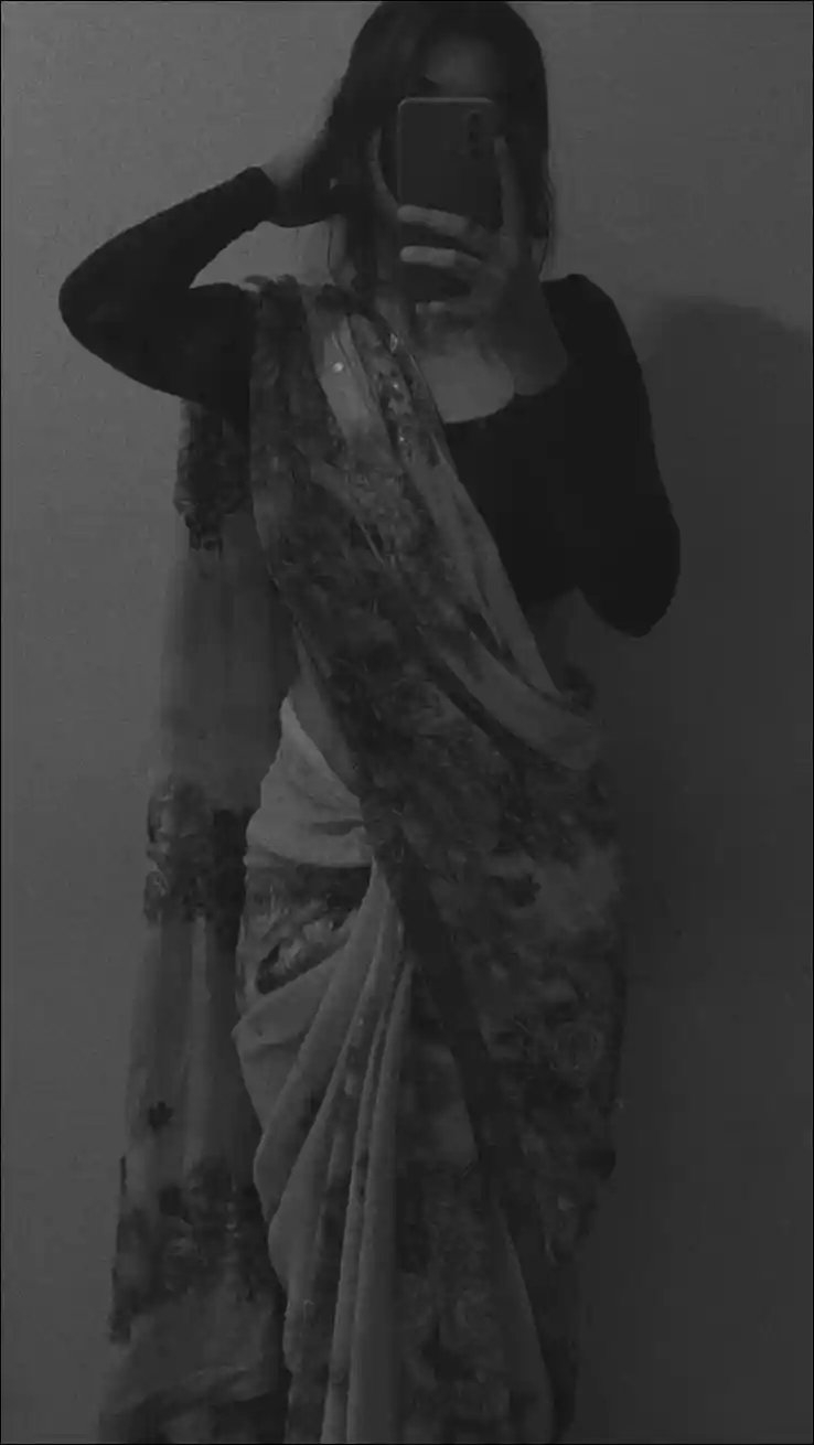 Stylish Real Girl Pic