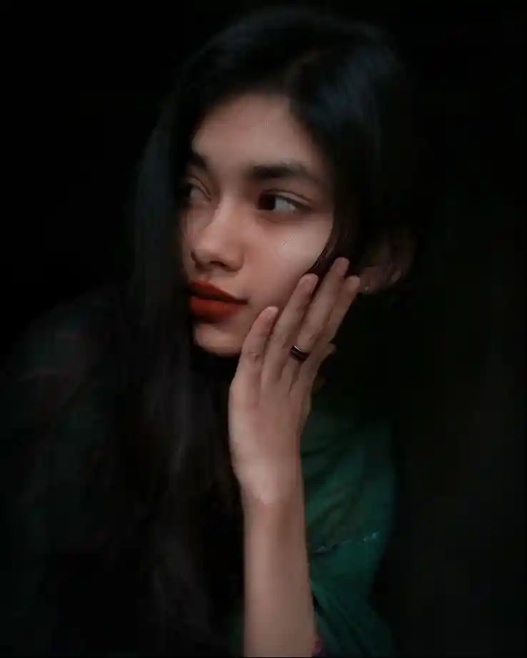 Stylish Real Girl Pic