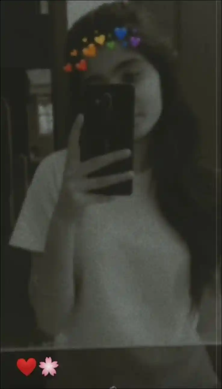 Stylish Real Girl Pic